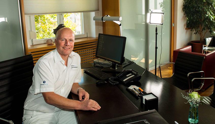 Dr. Horst Hohmuth - Urologe Vita